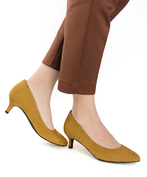 RANDA（ランダ）の「3E/ストレスフリー/ラウンドトゥパンプス（パンプス・レディース・ブラック/レッド/マスタード/グレイッシュベージュ/ピンク/ベージュ/カーキ/ブラック系その他/ベージュ系その他/ベージュ系その他2/プラム・22/22.5/23/23.5/24/24.5/25/25.5/21/21.5）」の12枚目の写真