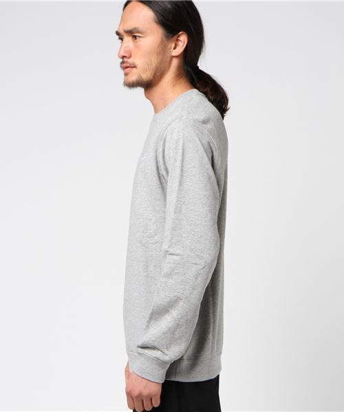 NIKE（ナイキ）の「【NIKE】フレンチテリーワンポイントクルー（スウェット・メンズ・グレー/ブラック/ネイビー・MEDIUM/LARGE/X-LARGE/SMALL）」の4枚目の写真