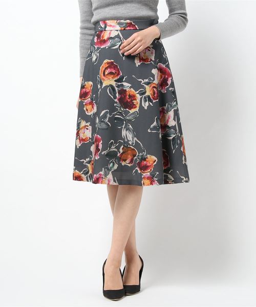 SWINGLE（スウィングル）の「オリジナル柄サハラフラワープリントスカート◆（スカート・レディース・ベージュ系その他/グレー系その他・SMALL/MEDIUM）」の6枚目の写真