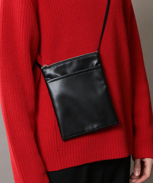 BEAUTY&YOUTH UNITED ARROWS(ビューティーアンドユースユナイテッドアローズ)の「BY ライトファブリック ミニショルダーバッグ ◇:(ショルダーバッグ・メンズ・ブラック/ライトグレー/オレンジ/ベージュ/ケリー/その他1/グレー・FREE)」の7枚目の写真