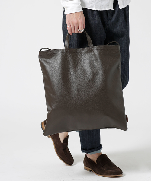 SEEKER（シーカー）の「SEEKER/別注レザーワンショルダーバッグ（ショルダーバッグ・メンズ・ブラック/ネイビー/ブラウン・FREE）」の3枚目の写真