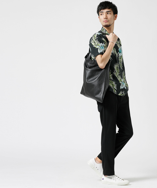 SEEKER（シーカー）の「SEEKER/別注レザーワンショルダーバッグ（ショルダーバッグ・メンズ・ブラック/ネイビー/ブラウン・FREE）」の18枚目の写真