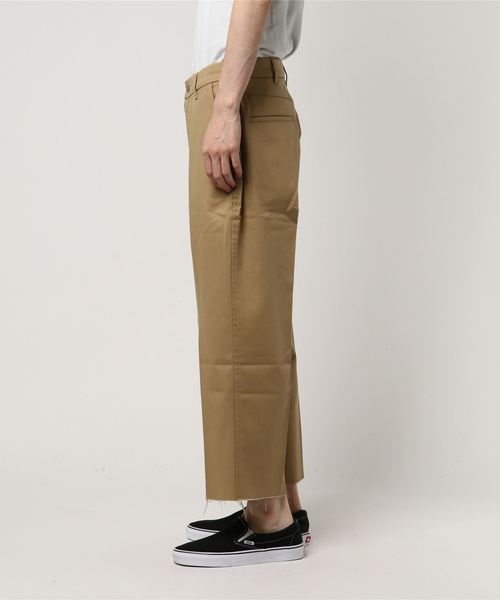 Levi's（リーバイス）の「リーバイス スタプレカットオフ ワイドチノ クロップ Levi's STA-PRE（チノパンツ・メンズ・ブラック/ベージュ・32inch/30inch/28inch/31inch/29inch/33inch）」の3枚目の写真