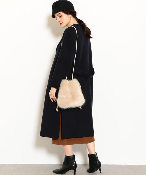 green label relaxing（グリーンレーベルリラクシング）の「KFC F/FUR キンチャク 2WAYバッグ（ショルダーバッグ・レディース・ブラック/パープル/レッド/ベージュ/ライトグレー/モカ/ピンク・FREE）」の19枚目の写真