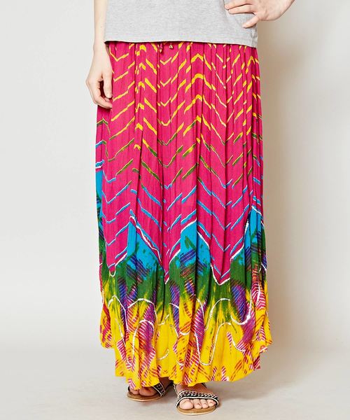 チャイハネ（チャイハネ）の「【チャイハネ】yul タイダイ風プリントスパンコール刺繍ロングスカート（スカート・レディース・ブラック/ブルー/ピンク/イエロー・FREE）」の4枚目の写真