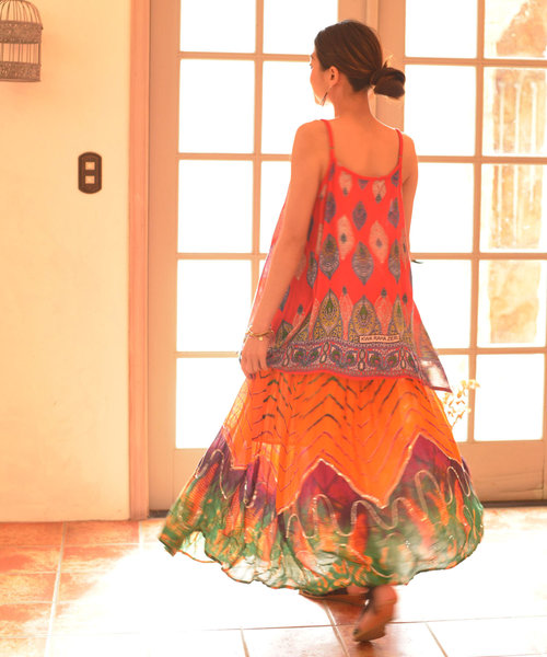 チャイハネ（チャイハネ）の「【チャイハネ】yul タイダイ風プリントスパンコール刺繍ロングスカート（スカート・レディース・ブラック/ブルー/ピンク/イエロー・FREE）」の8枚目の写真