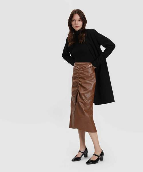 CHARLES & KEITH(チャールズ & キース)の「ブロウグディテールメリージェーン / BROGUE DETAIL MARY JANES(ローファー・レディース・ブラック/マスタード・22.5cm/23cm/23.5cm/24.5cm/25cm)」の7枚目の写真