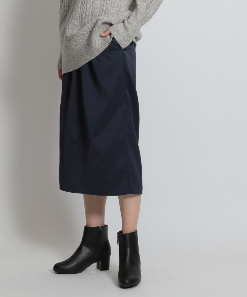 niko and...(ニコアンド)の「マットサテン裏起毛スカート(スカート・レディース・ネイビー/キャメル/レッド・LARGE/MEDIUM)」の1枚目の写真