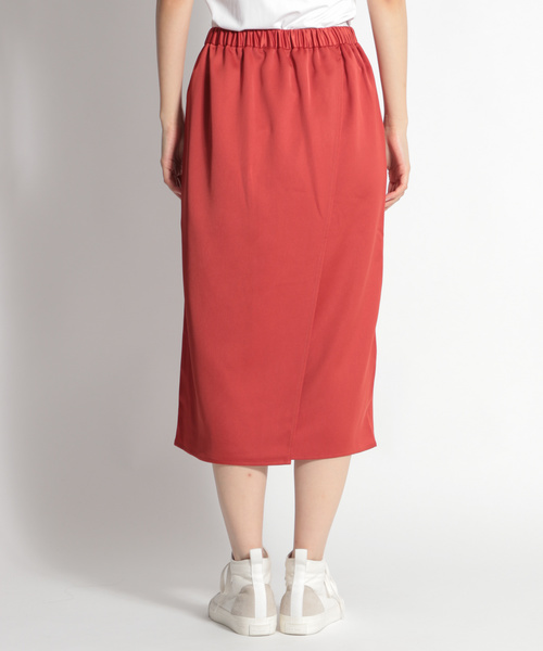 niko and...(ニコアンド)の「マットサテン裏起毛スカート(スカート・レディース・ネイビー/キャメル/レッド・LARGE/MEDIUM)」の10枚目の写真