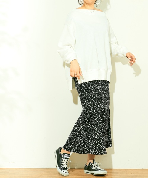 natural couture（ナチュラルクチュール）の「裏毛ビックプルオーバー（スウェット・レディース・オフホワイト/スミクロ/ベージュ/サックスブルー・FREE）」の14枚目の写真