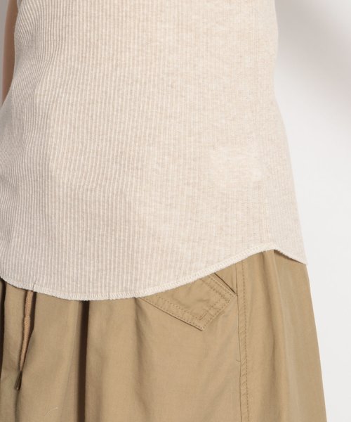 niko and...（ニコアンド）の「アイレットジャカードテレコタンクトップ（タンクトップ・レディース・グレー/ブラック/ブラウン/ナチュラル/ライトブラウン/チャコール・LARGE/MEDIUM）」の14枚目の写真