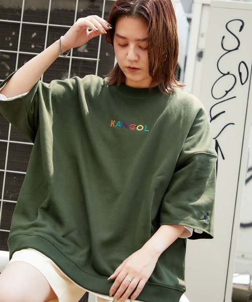 KANGOL（カンゴール）の「▽WEB限定 MONO-MART×KANGOL カンゴール ビッグシルエット プルオーバー スウェット (1/2 sleeve)（スウェット・メンズ・オフホワイト/ホワイト系その他/ブラック/ブラック系その他/杢グレー/ベージュ/ベージュ系その他/ダークグリーン/グリーン系その他/ブルー系その他/ホワイト系その他2/グレー系その他/ベージュ系その他2/パープル系その他/ピンク系その他/ベージュ系その他3/グリーン系その他2・FREE）」の14枚目の写真