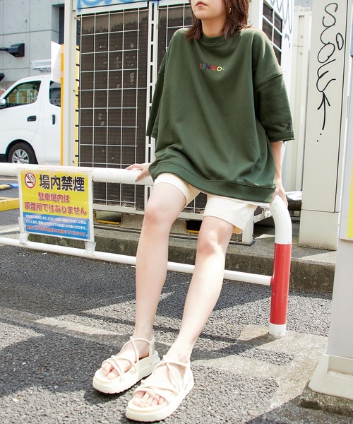 KANGOL（カンゴール）の「▽WEB限定 MONO-MART×KANGOL カンゴール ビッグシルエット プルオーバー スウェット (1/2 sleeve)（スウェット・メンズ・オフホワイト/ホワイト系その他/ブラック/ブラック系その他/杢グレー/ベージュ/ベージュ系その他/ダークグリーン/グリーン系その他/ブルー系その他/ホワイト系その他2/グレー系その他/ベージュ系その他2/パープル系その他/ピンク系その他/ベージュ系その他3/グリーン系その他2・FREE）」の20枚目の写真