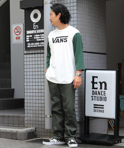 VANS（バンズ）の「VANS/ヴァンズ Flying-V 3/4 T-Shirt（Tシャツ/カットソー・メンズ・グリーン/ブルー/バーガンディー・M/L/XL/S）」の6枚目の写真