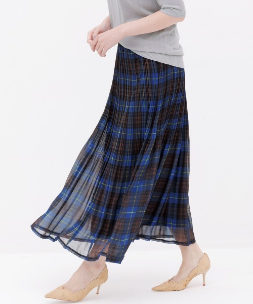 RANAN（ラナン）の「シフォンプリーツマキシスカート（スカート・レディース・ブラック/ブラウン/イエロー/チェック/レオパード/ブラック系その他/レッド系その他/ブルー系その他/アニマル/その他1/ブラック×ホワイト/ピンク/グリーン/ベージュ系その他/ライトグレー/オレンジ系その他/ネイビー/ブラック系その他2/ベージュ系その他2・LL/M/L）」の11枚目の写真