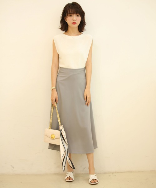 ベーシックノースリーブサマーニット