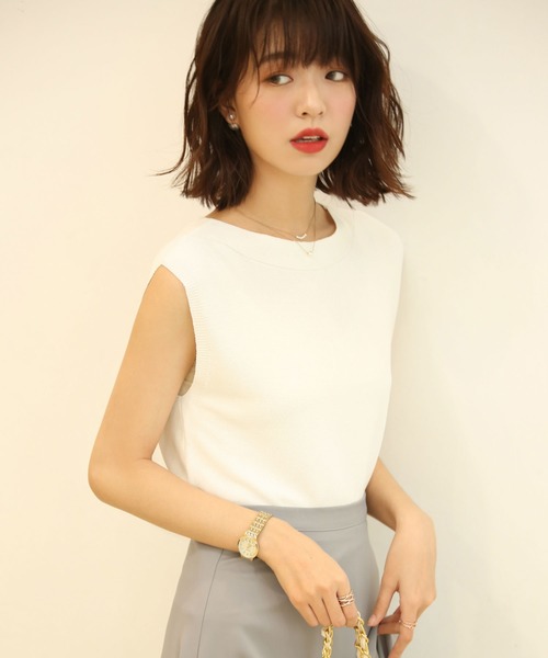 ベーシックノースリーブサマーニット