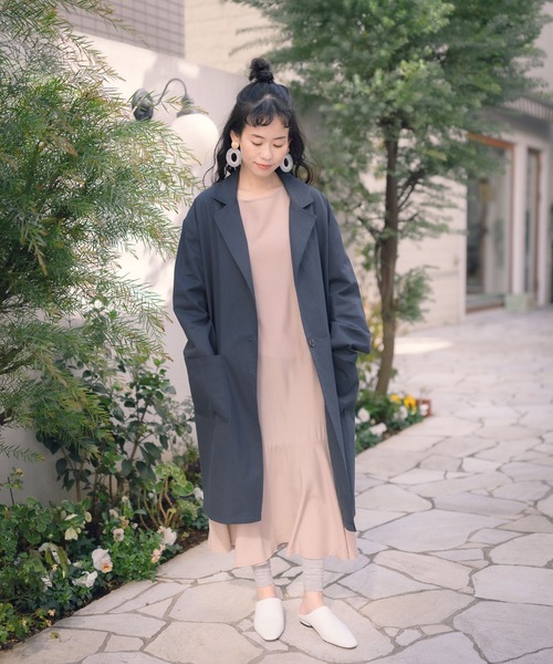 Libra Cue（リブラ キュー）の「Libra ワンボタンロングジャケット（テーラードジャケット・レディース・ベージュ/ネイビー/ブラウン・FREE）」の3枚目の写真