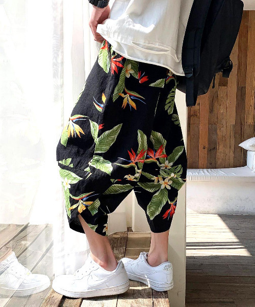 neos（ネオス）の「【neos -addictive design-】バルーンシルエット フレンチリネン アンクル クロップド サルエルパンツ（その他パンツ・メンズ・ホワイト/ブラック/ベージュ/ネイビー/カーキ/サックスブルー/ピンク/ブラック系その他/ブルー系その他/ブラック系その他2・MEDIUM/LARGE/X-LARGE/XX-LARGE/XXX-LARGE/XXXXX-LARGE/XXXX-LARGE）」の3枚目の写真