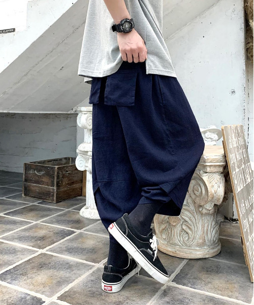 neos（ネオス）の「【neos -addictive design-】バルーンシルエット フレンチリネン アンクル クロップド サルエルパンツ（その他パンツ・メンズ・ホワイト/ブラック/ベージュ/ネイビー/カーキ/サックスブルー/ピンク/ブラック系その他/ブルー系その他/ブラック系その他2・MEDIUM/LARGE/X-LARGE/XX-LARGE/XXX-LARGE/XXXXX-LARGE/XXXX-LARGE）」の12枚目の写真