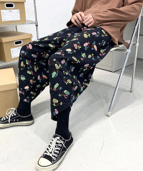 neos（ネオス）の「【neos -addictive design-】バルーンシルエット フレンチリネン アンクル クロップド サルエルパンツ（その他パンツ・メンズ・ホワイト/ブラック/ベージュ/ネイビー/カーキ/サックスブルー/ピンク/ブラック系その他/ブルー系その他/ブラック系その他2・MEDIUM/LARGE/X-LARGE/XX-LARGE/XXX-LARGE/XXXXX-LARGE/XXXX-LARGE）」の20枚目の写真