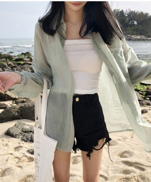 MANGROVE(マングローブ)の「くすみカラーシアーシャツ(シャツ/ブラウス・レディース・ホワイト/グリーン/ピンク・MEDIUM/LARGE)」の4枚目の写真
