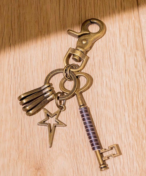 セール 40 レザー カラビナ キーホルダー キーリング キーホルダー John S Closet ジョンズクローゼット のファッション通販 Zozotown