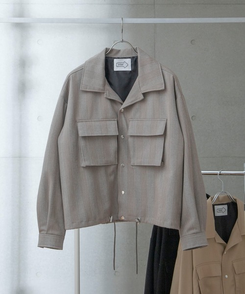 anown（アノン）の「フロントポケット袖ボリューム CPO オーバーサイズ ドロップショルダー ジャケット【ファッションインフルエンサーこめ×anown 限定コラボ】（ブルゾン・メンズ・ブラック/ベージュ/チェック・M/L）」の6枚目の写真