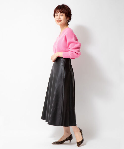 NOLLEY’S Sophi（ノーリーズソフィ）の「レザーフレアスカート（スカート・レディース・ブラック/ベージュ・36/38）」の17枚目の写真