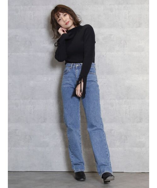 dazzlin（ダズリン）の「ふわとろフレアスリーブトップス（ニット/セーター・レディース・ブラック/ブラウン/アイボリー・FREE）」の11枚目の写真