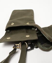 【新品未使用】Barbour × WACCOWACCO NECK BAG 紺色 WACCOWACCOが作るBarbourの伊勢丹別注カラーに注目！ | 【公式