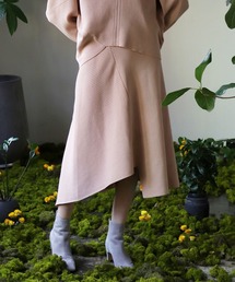 design asymmetric knit skirt(アシンメトリーフレアスカート)
