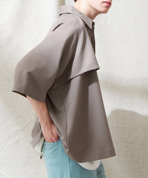 EMMA CLOTHES（エマクローズ）の「TRストレッチ ビッグシルエット ラグランスリーブ ヨークトレンチシャツ/バックロングベンツ(1/2 Sleeve) EMMA CLOTHES（シャツ/ブラウス・メンズ・ブラック/スモークグレー/ブラウン系その他/ライラック/ライトグレー・FREE）」の13枚目の写真