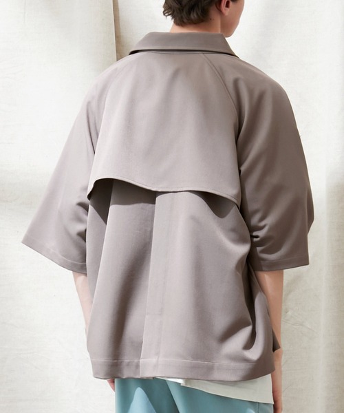 EMMA CLOTHES（エマクローズ）の「TRストレッチ ビッグシルエット ラグランスリーブ ヨークトレンチシャツ/バックロングベンツ(1/2 Sleeve) EMMA CLOTHES（シャツ/ブラウス・メンズ・ブラック/スモークグレー/ブラウン系その他/ライラック/ライトグレー・FREE）」の9枚目の写真