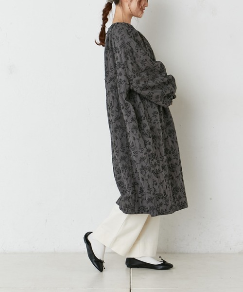 PUAL CE CIN（ピュアルセシン）の「ボタニカル刺繍ワンピース（ワンピース・レディース・ホワイト/グレー・FREE）」の8枚目の写真