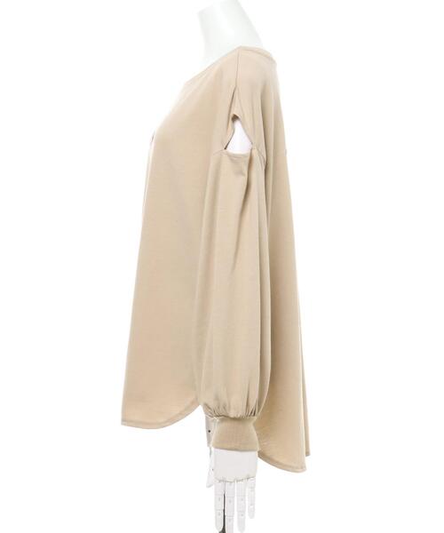 Allamanda（アラマンダ）の「Backフォト肩スリットロングTシャツ（Tシャツ/カットソー・レディース・チャコールグレー/オフホワイト/ミント/ライトベージュ・M）」の6枚目の写真