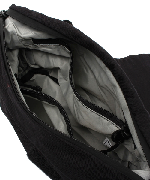 bpr BEAMS(ビーピーアール ビームス )の「MYSTERY RANCH / A5 BAG(ショルダーバッグ・メンズ・ブラック/ブラウン系その他/その他1・ONE SIZE)」の11枚目の写真