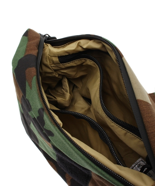 bpr BEAMS(ビーピーアール ビームス )の「MYSTERY RANCH / A5 BAG(ショルダーバッグ・メンズ・ブラック/ブラウン系その他/その他1・ONE SIZE)」の13枚目の写真