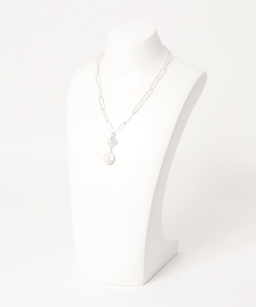 Factor=(ファクターイコール)の「淡水パールチェーンネックレス(ネックレス・レディース・アンティークゴールド/アンティークシルバー・FREE)」の4枚目の写真