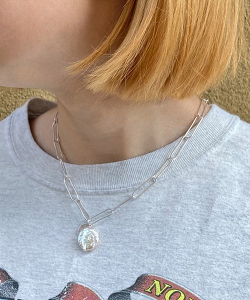 Factor=(ファクターイコール)の「淡水パールチェーンネックレス(ネックレス・レディース・アンティークゴールド/アンティークシルバー・FREE)」の2枚目の写真