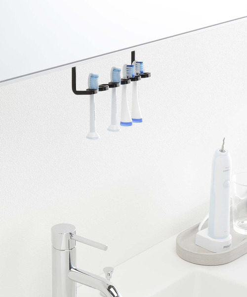 LBC(エルビーシー)の「【WEB限定】tower 戸棚下歯ブラシホルダ−(収納グッズ・レディース・ホワイト/ブラック・FREE)」の9枚目の写真