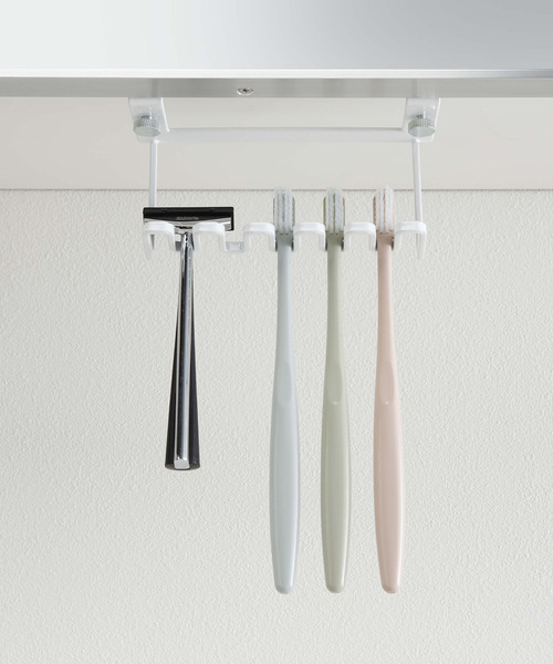 LBC(エルビーシー)の「【WEB限定】tower 戸棚下歯ブラシホルダ−(収納グッズ・レディース・ホワイト/ブラック・FREE)」の16枚目の写真