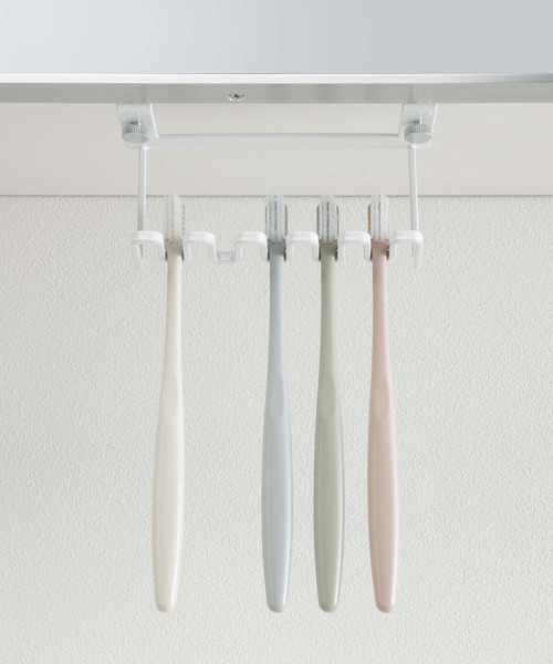 LBC(エルビーシー)の「【WEB限定】tower 戸棚下歯ブラシホルダ−(収納グッズ・レディース・ホワイト/ブラック・FREE)」の13枚目の写真