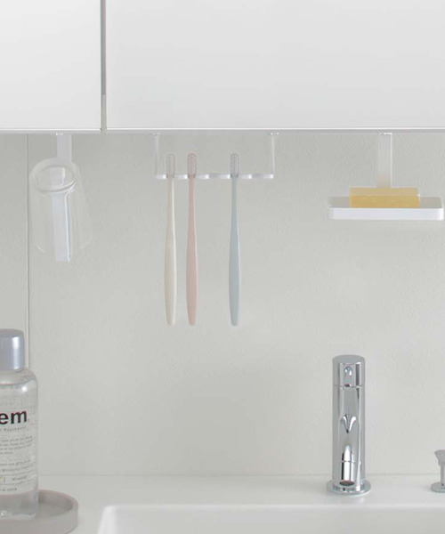 LBC(エルビーシー)の「【WEB限定】tower 戸棚下歯ブラシホルダ−(収納グッズ・レディース・ホワイト/ブラック・FREE)」の22枚目の写真