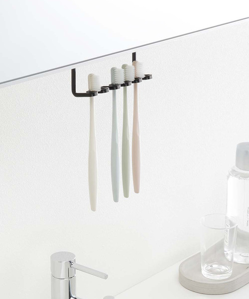 LBC(エルビーシー)の「【WEB限定】tower 戸棚下歯ブラシホルダ−(収納グッズ・レディース・ホワイト/ブラック・FREE)」の18枚目の写真
