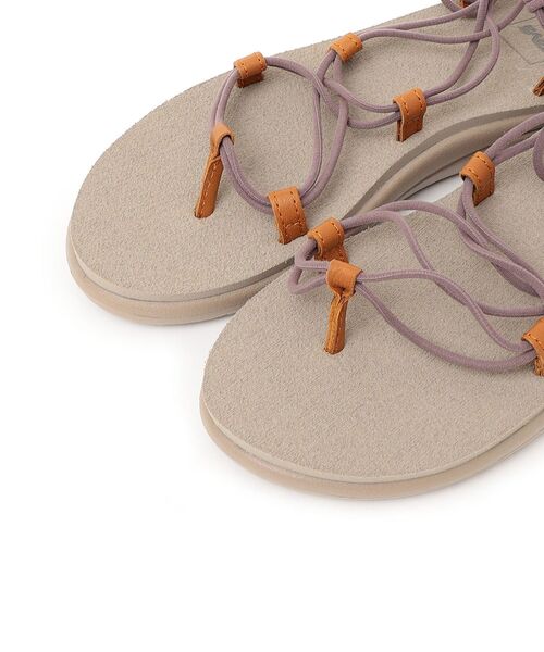 Teva（テバ）の「Teva:VOYA INFINITY（サンダル・レディース・ゴールド/ライトピンク・23/24/25）」の4枚目の写真