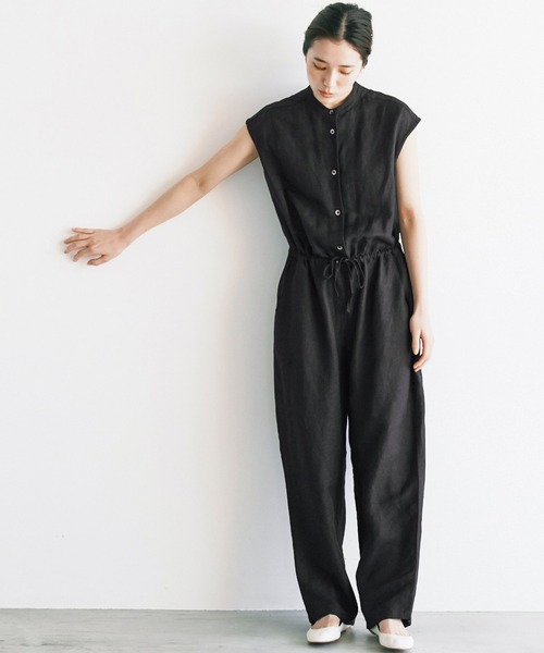 avecmoi（アヴェクモワ）の「【佐藤かなさんプロデュース】 アヴェクモワ　フレンチスリーブオールインワン〈ブラック〉（つなぎ/オールインワン・レディース・ブラック・SMALL/MEDIUM）」の2枚目の写真