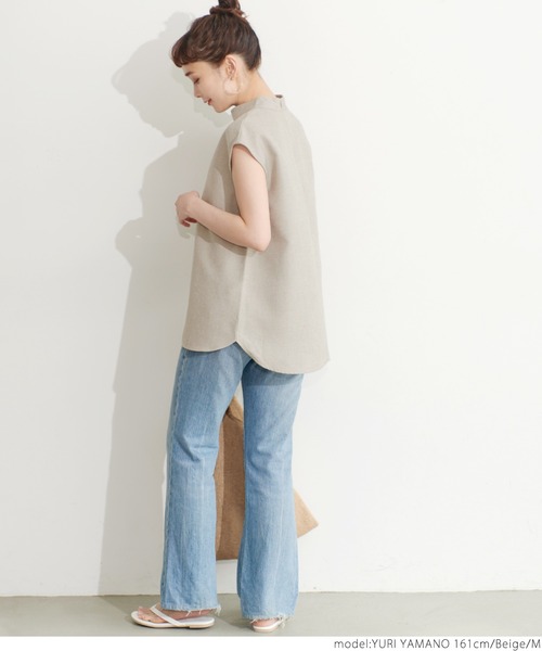 coca(coca)(コカ)の「リネンライクノースリーブトップス(シャツ/ブラウス・レディース・ベージュ/ネイビー・M/L)」の4枚目の写真