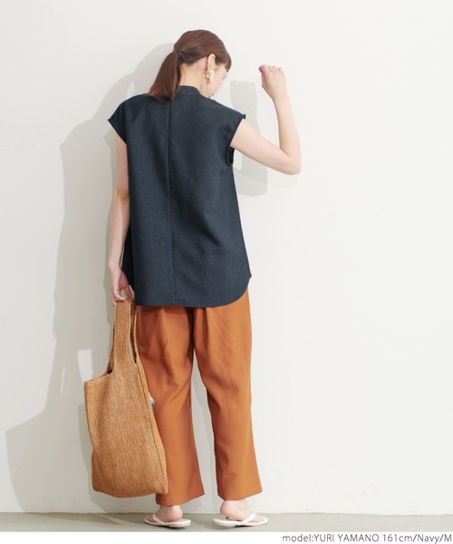 coca(coca)(コカ)の「リネンライクノースリーブトップス(シャツ/ブラウス・レディース・ベージュ/ネイビー・M/L)」の14枚目の写真