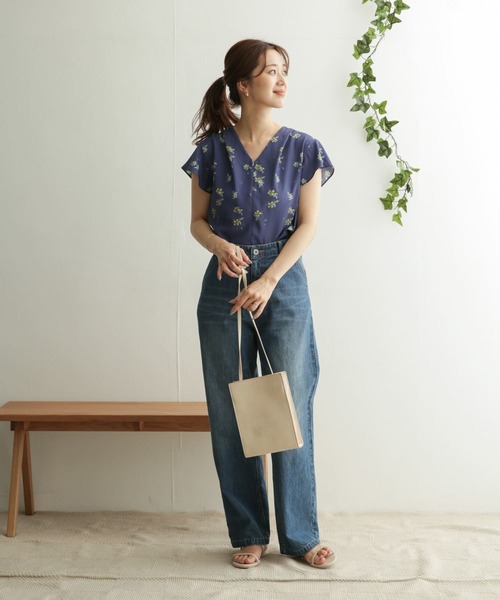 URBAN RESEARCH DOORS（アーバンリサーチドアーズ）の「フラワー